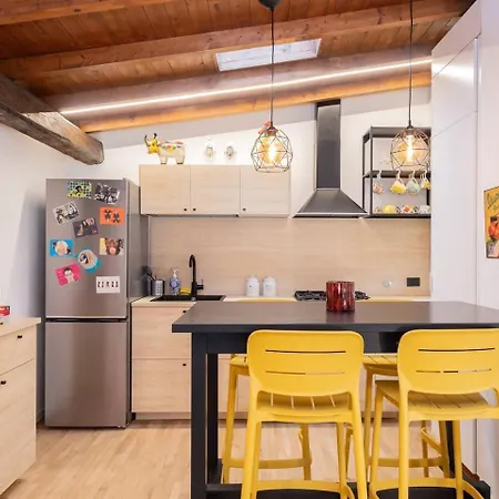 Charme In Mansarda -