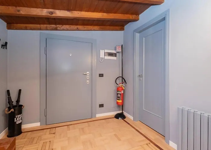 Charme In Mansarda - Apartment